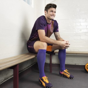 爱游戏igame-法甲高潮：里尔客场逆转巴黎，争冠大戏继续火热，法甲联赛里尔